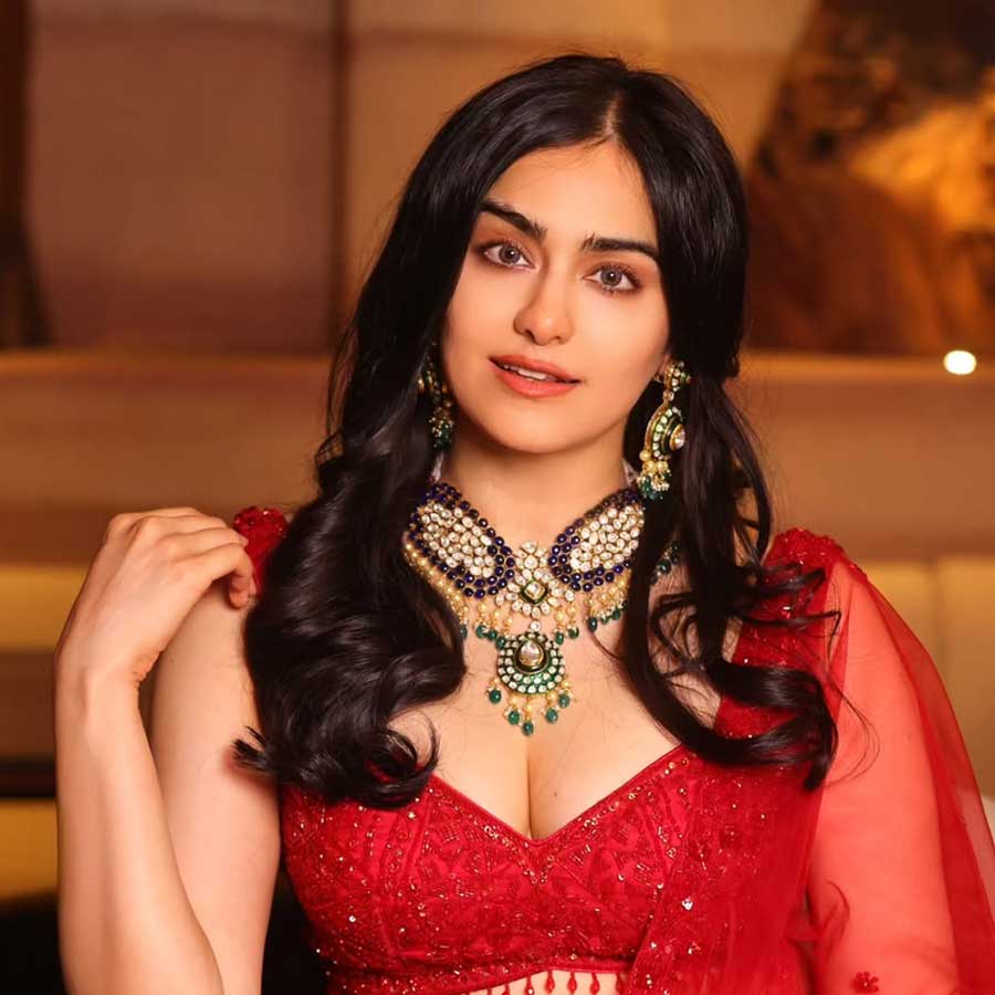 মা হচ্ছেন অদা?