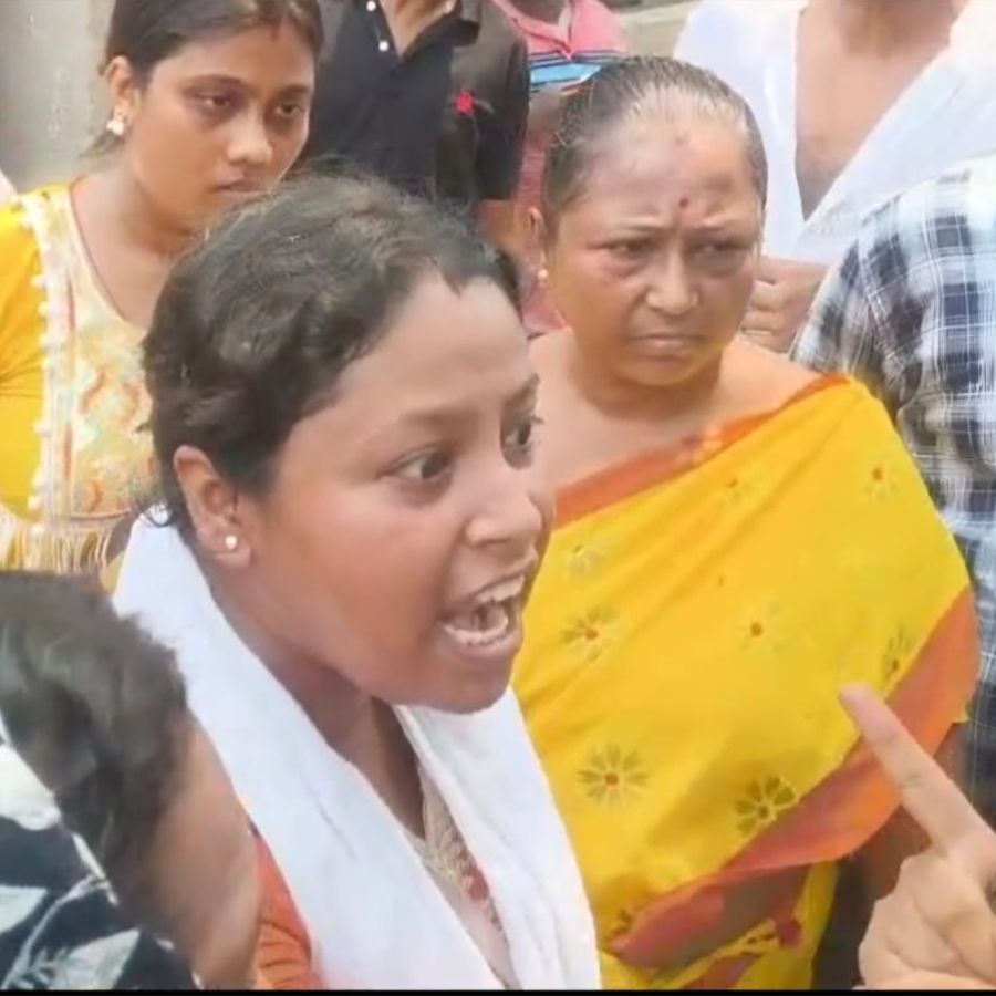 কী থেকে সমস্যার সূত্রপাত?