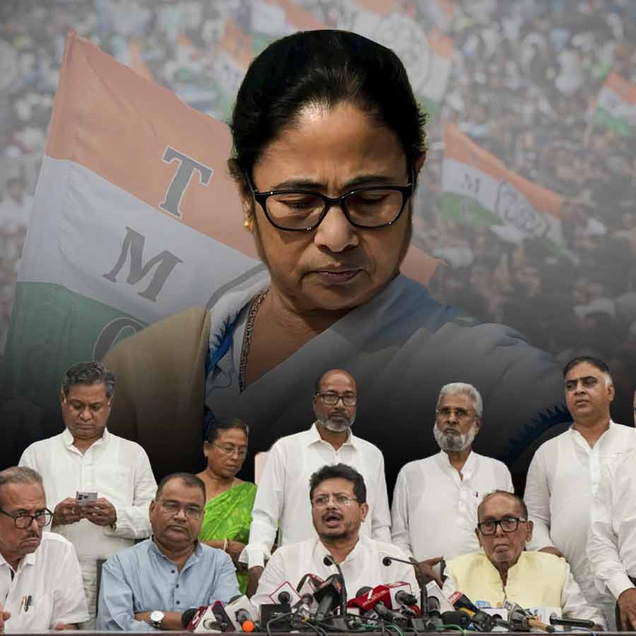 From Mamata Banerjee's Success Story to Electoral Defeat and Split of Trinamool Congress Party