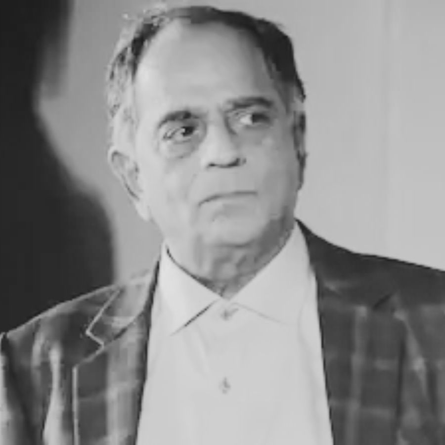 প্রয়াত পহেলাজ নিহালনি।