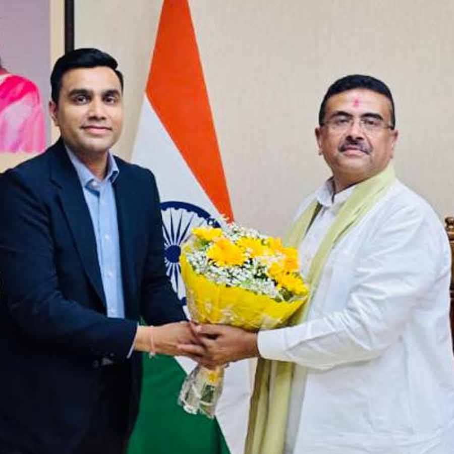Chief Minister Suvendu Adhikari Meets Karan Adani at Nabanna, signals renewed investments in West Bengal dgtl