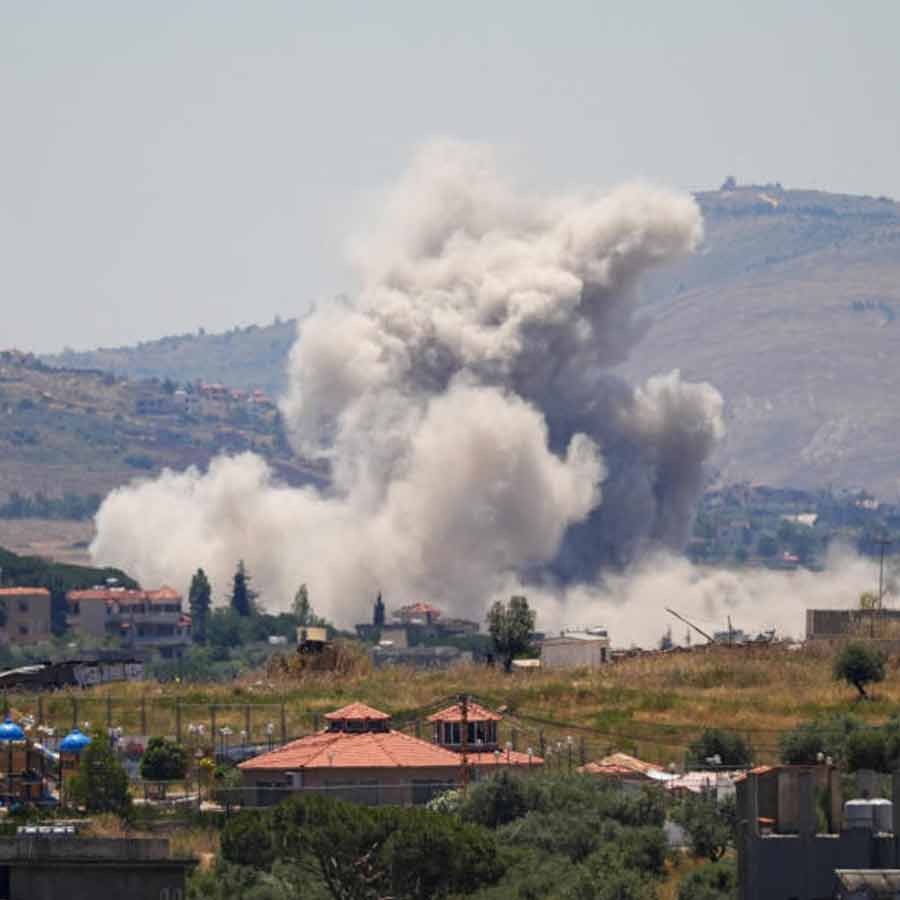One UM peacekeeper killed and two wounded in shelling in south Lebanon