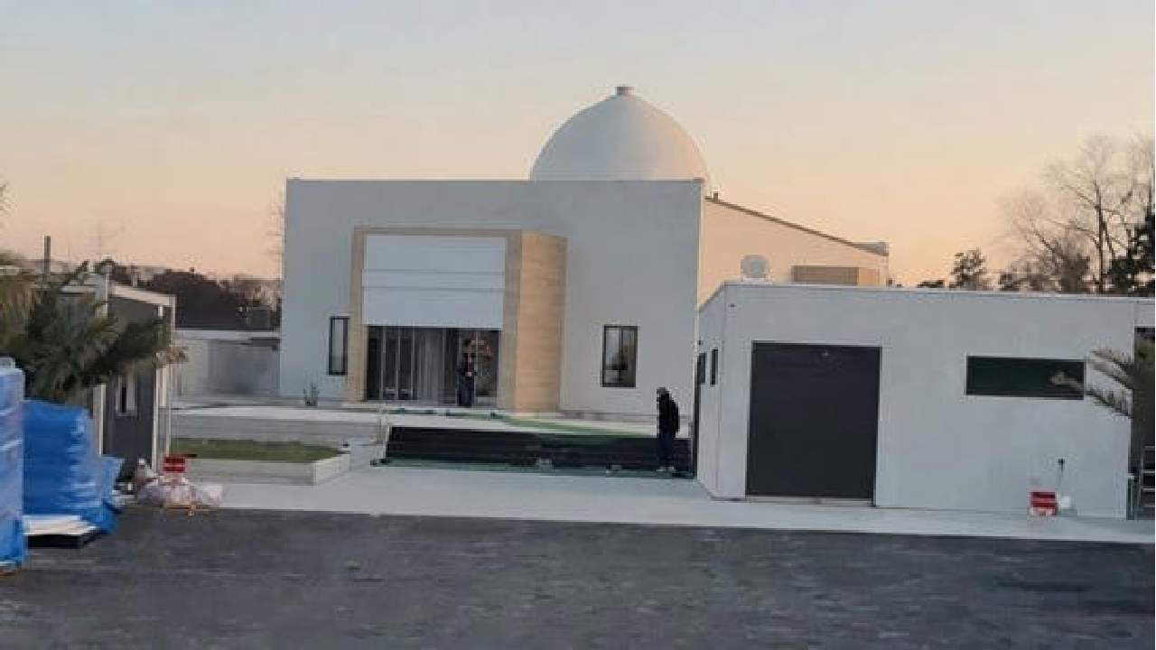 Pakistani Diaspora allegedly construct illegal mosque in Japan may get demolished 