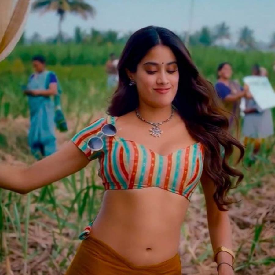 ছবিতে জাহ্নবীর দৃশ্য নিয়ে কেন তৈরি হয়েছে বিতর্ক ।