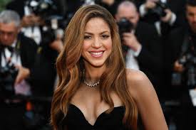 Shakira VS Spain