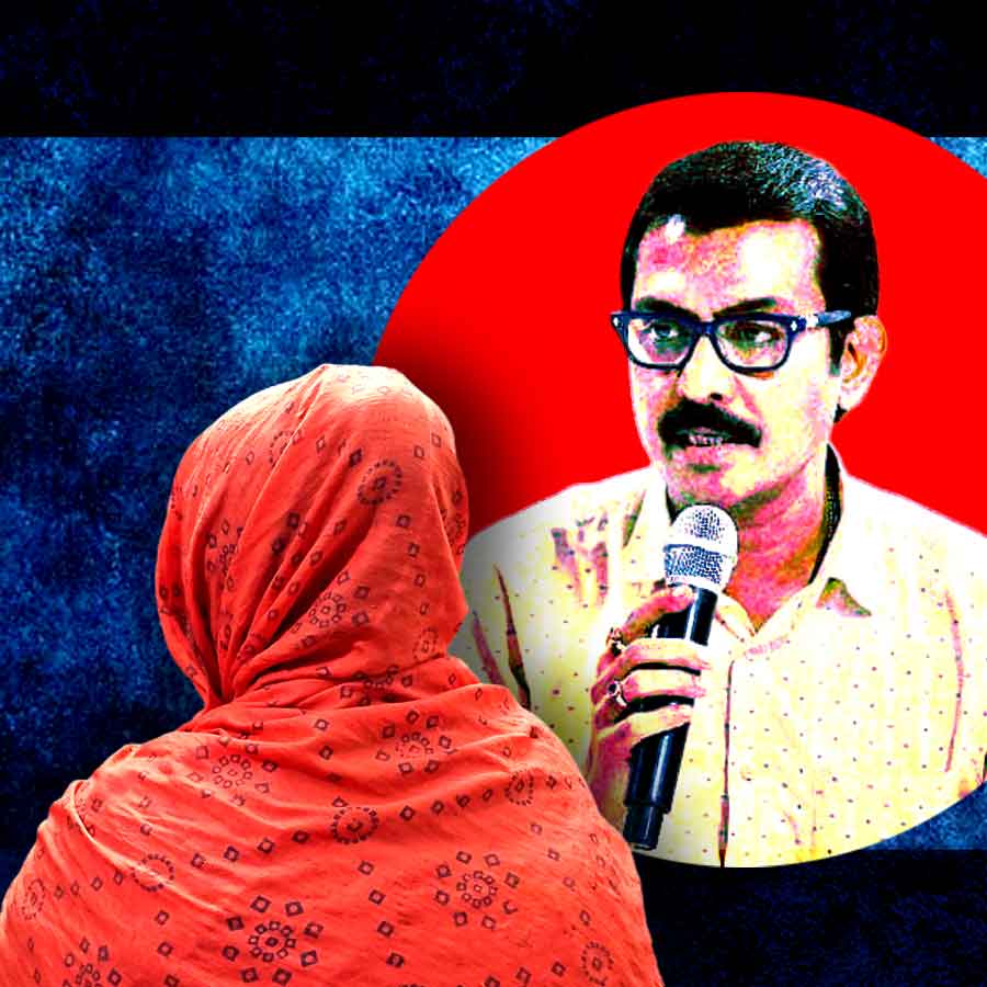 স্বরুপ বিশ্বাসের বিরুদ্ধে আর কী বললেন অভিযোগকারিণী?