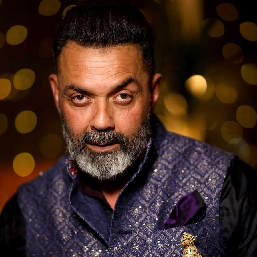 ববি দেওলের বিশেষ মুহূর্ত।