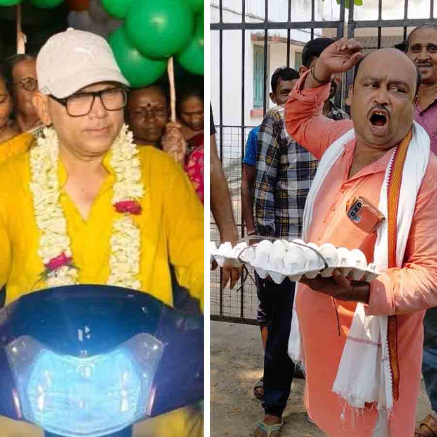 (বাঁ দিকে) তৃণমূল প্রার্থী সুজয় হাজরা। ফাইল চিত্র। (ডান দিকে) রবিবার মেদিনীপুর আদালতে সুজয়কে ঘিরে বিক্ষোভ। ছবি: সংগৃহীত।