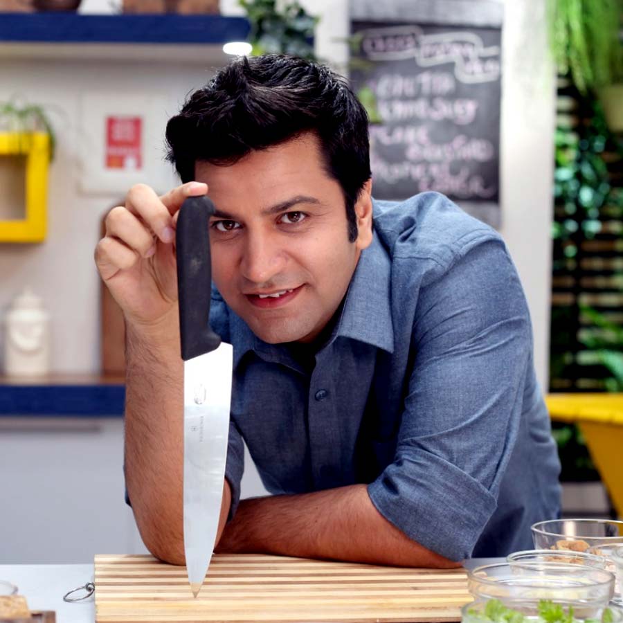 ‘মাস্টারশেফ’ রিয়্যালিটি শোয়ের বিচারক।