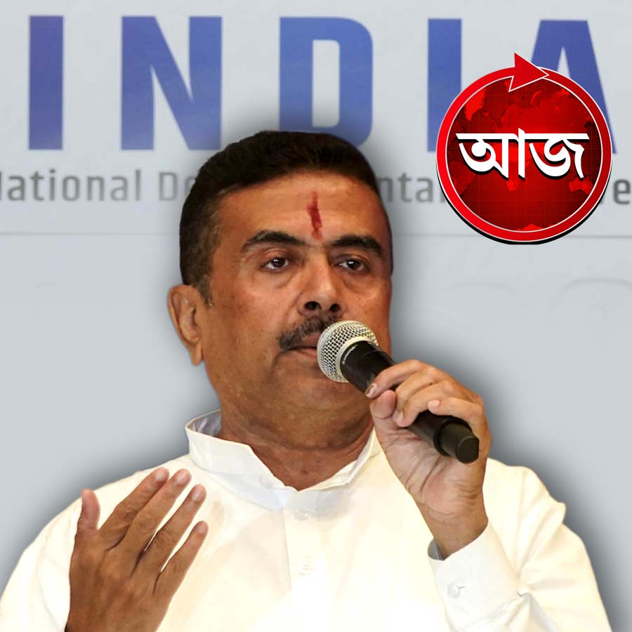 গ্রাফিক আনন্দবাজার ডট কম।