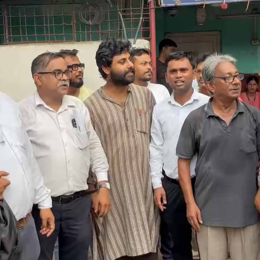 CPM leader Srijan Bhattacharya and others granted bail in Alipur Court in the case of hawker eviction drive at Jadavpur