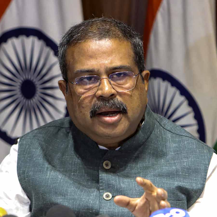 কেন্দ্রীয় শিক্ষামন্ত্রী ধর্মেন্দ্র প্রধান।