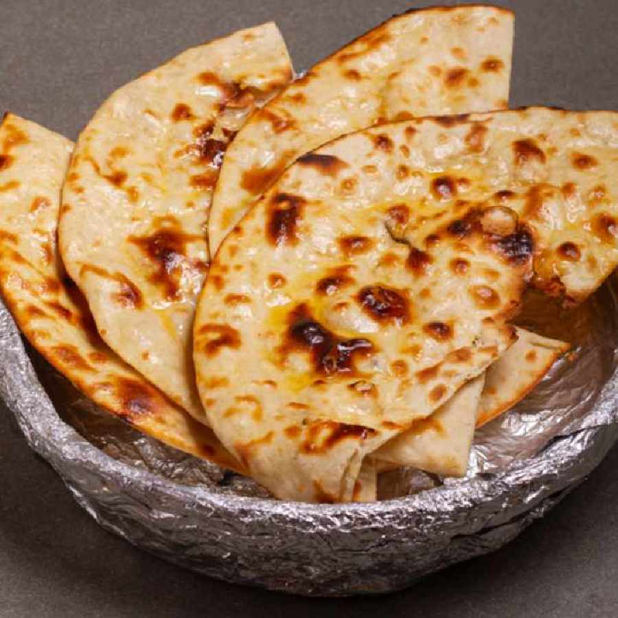 প্রেশার কুকারে কী ভাবে বানাবেন তন্দুরি রুটি?