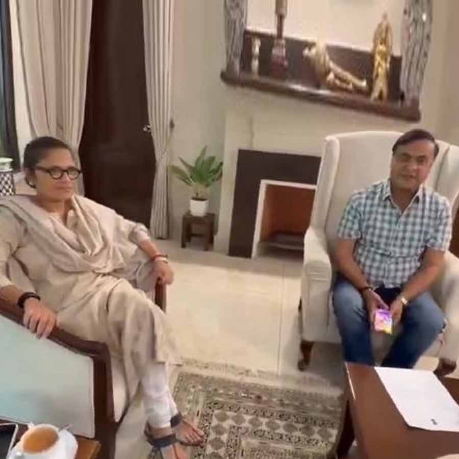 TMC's Sushmita Dev meets Himanta Sarma minutes after resigning as Rajya Sabha MP, may join BJP dgtl