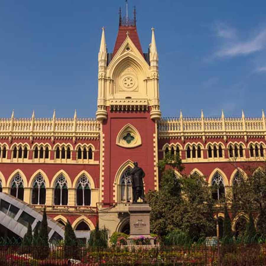 Dhiraj Trivedi appointed as Additional Solicitor General for India for High court of Calcutta dgtl