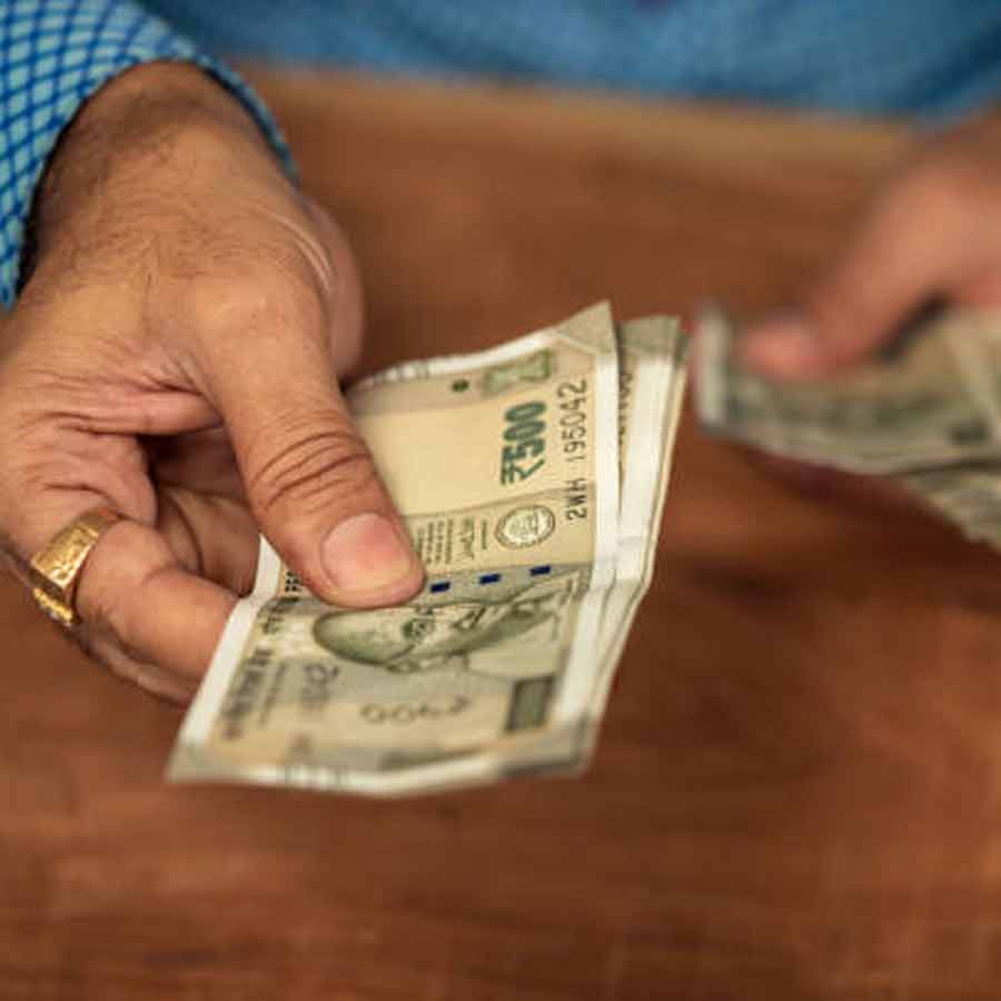 Allegation against Ashoknagar TMC leader of misappropriating Lakshmir Bhandar funds
