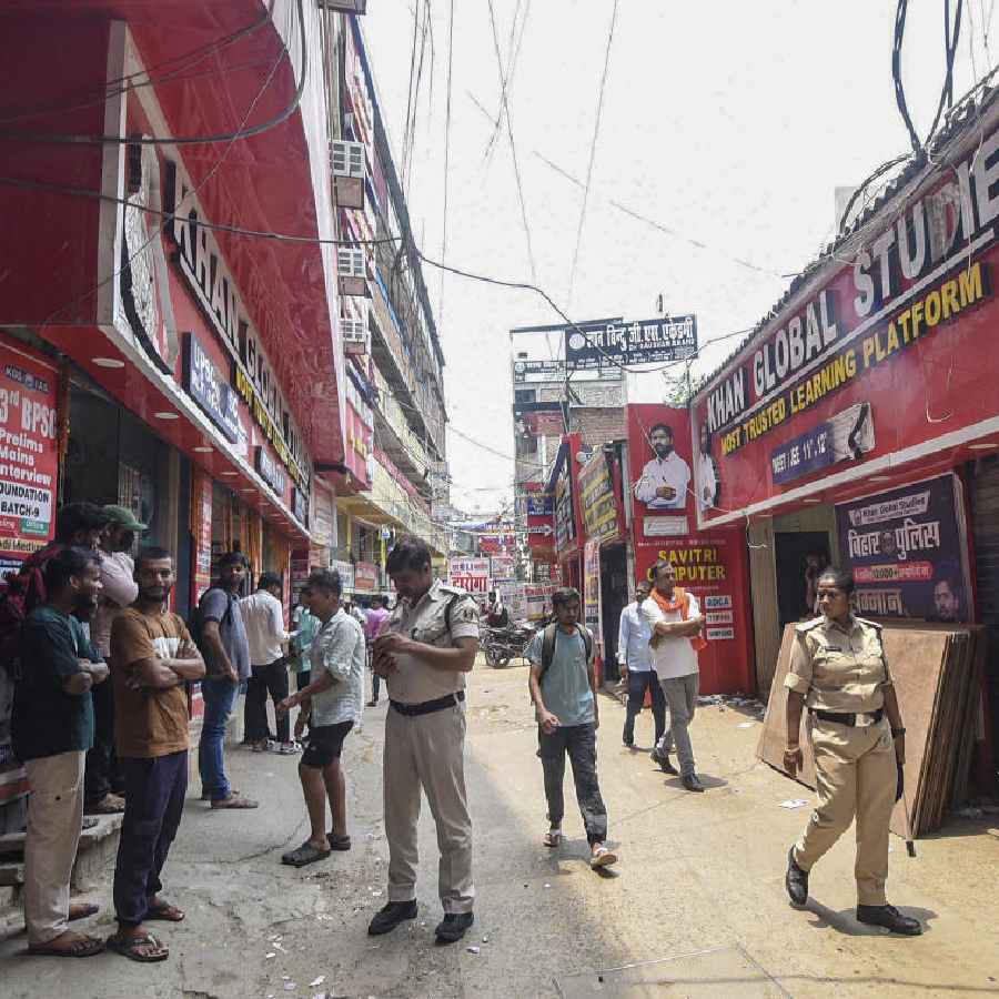 What Happens to Khan Sir's Coaching Business if the Row Deepens