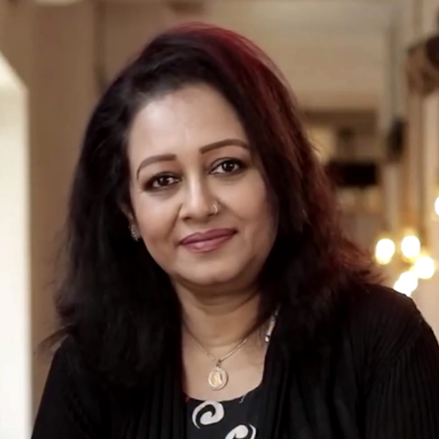চুমকি চৌধুরী কেন পর্দা থেকে দূরে?