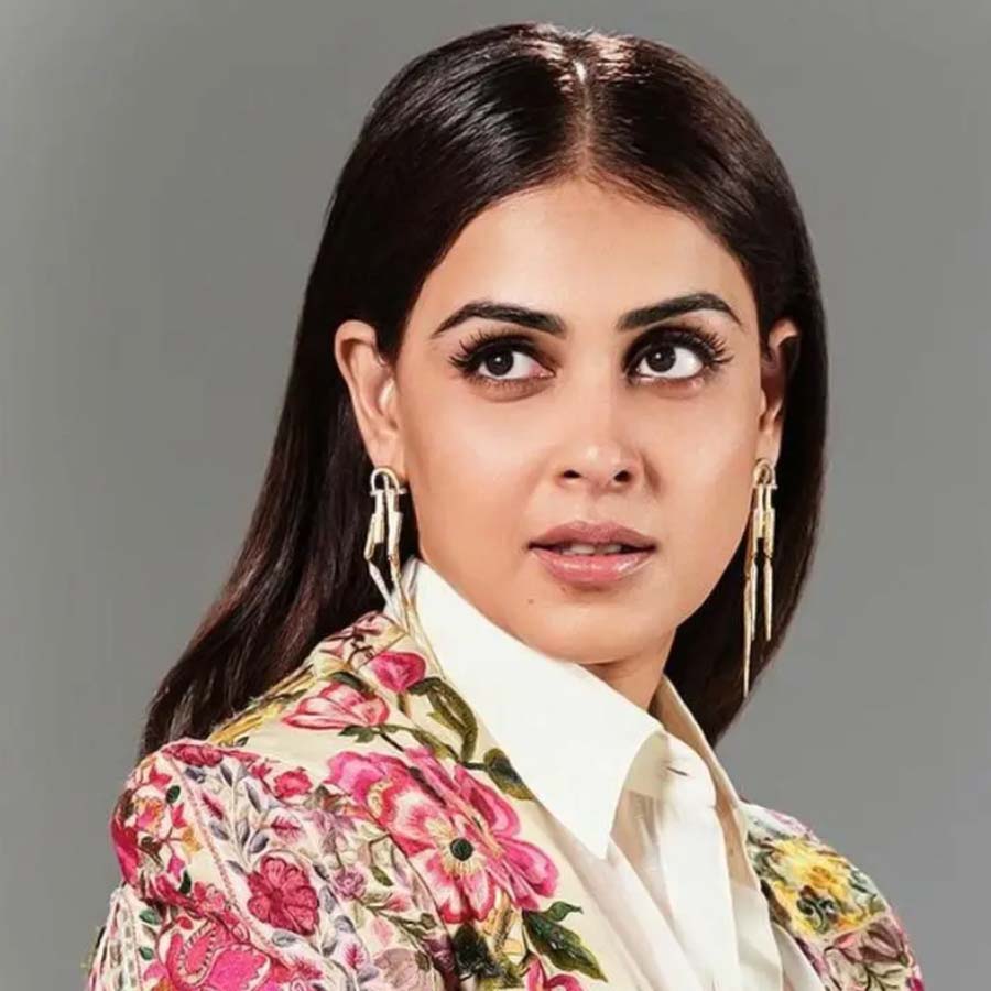 বুড়িয়ে যাওয়া নিয়ে কী বললেন জেনেলিয়া ডি’সুজা।