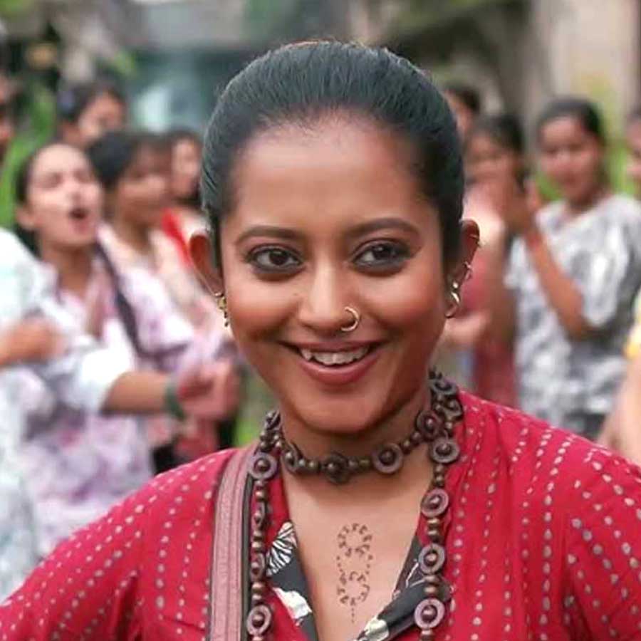Which serial leads the TRP competition in this week dgtl