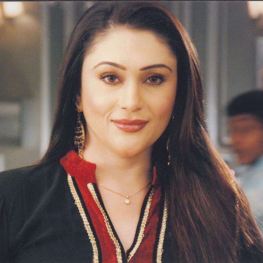 Eva Grover