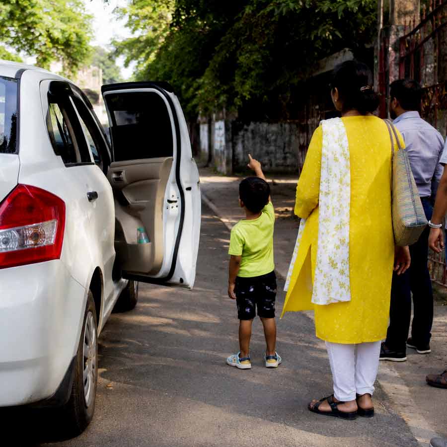 Mummy is dead,  Son told relatives, later body found inside car dgtl