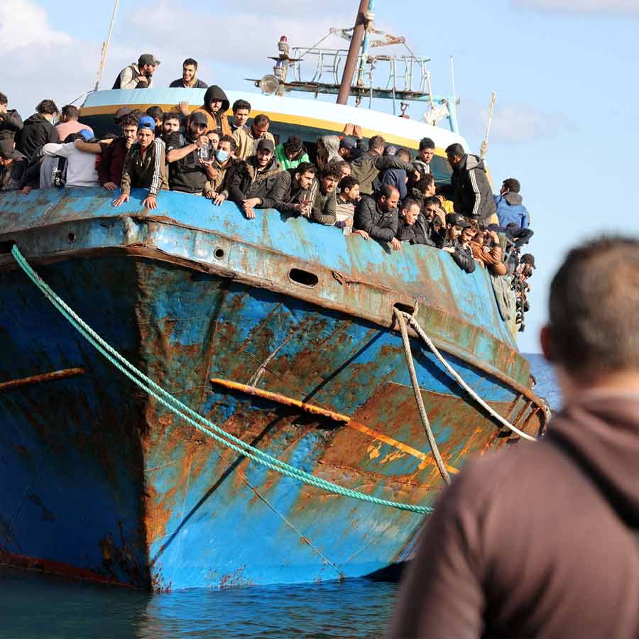 European Union overhaul to toughen migration rules takes effect