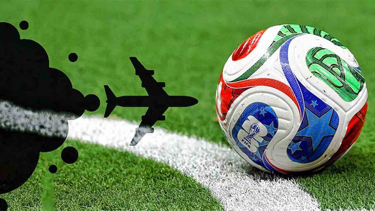 অভিঘাত: বিশ্বকাপ নিয়ে উন্মাদনায় ক্ষতির মুখে আন্তর্জাতিক পরিবেশ?
