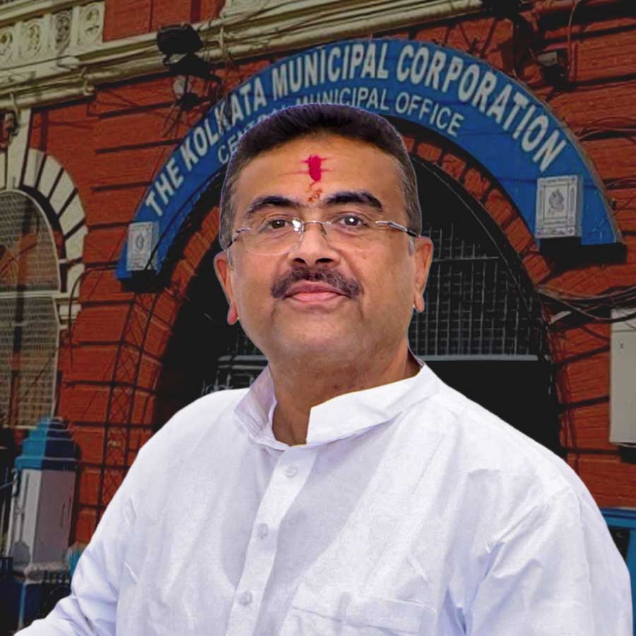 কলকাতা পুরসভায় যেতে পারেন মুখ্যমন্ত্রী শুভেন্দু অধিকারী।