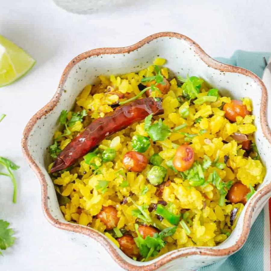 আটুকুলা উপমা।