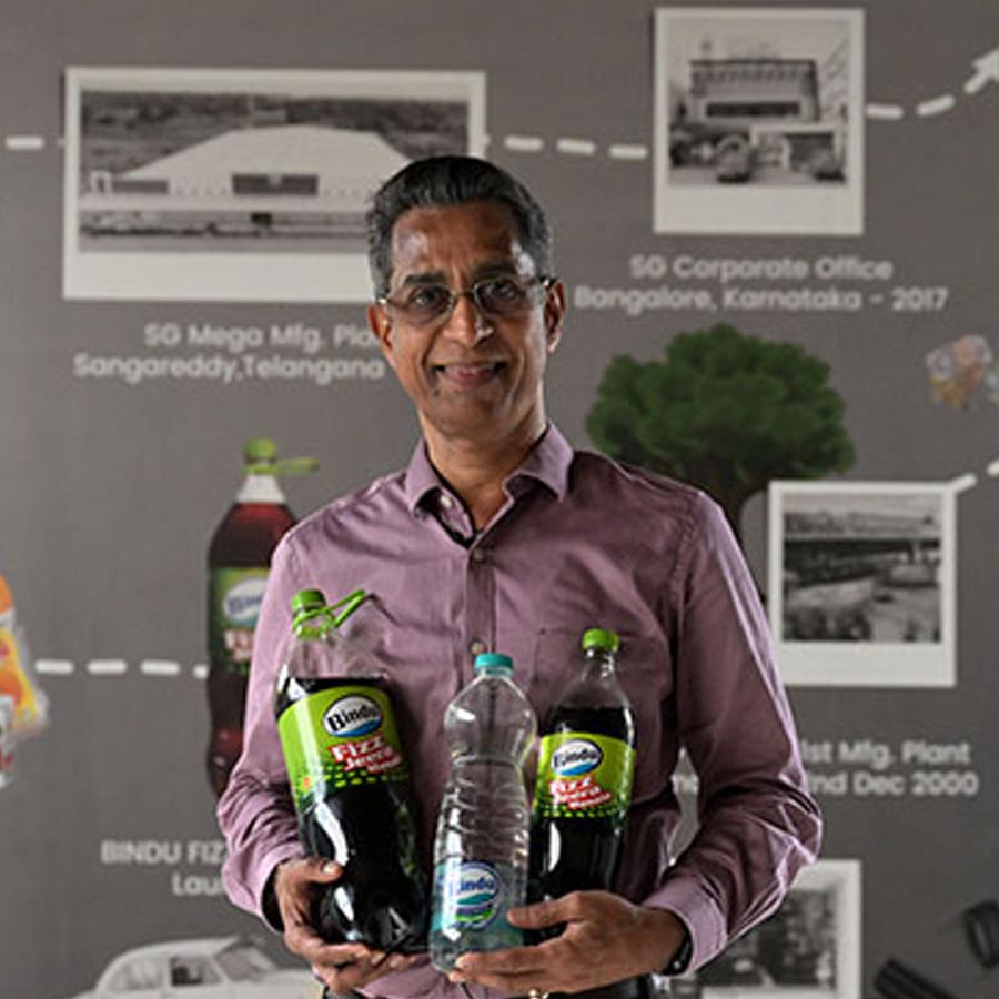 Meet 12th pass Autorickshaw driver who  Built a rs 800 Crore Business Empire
