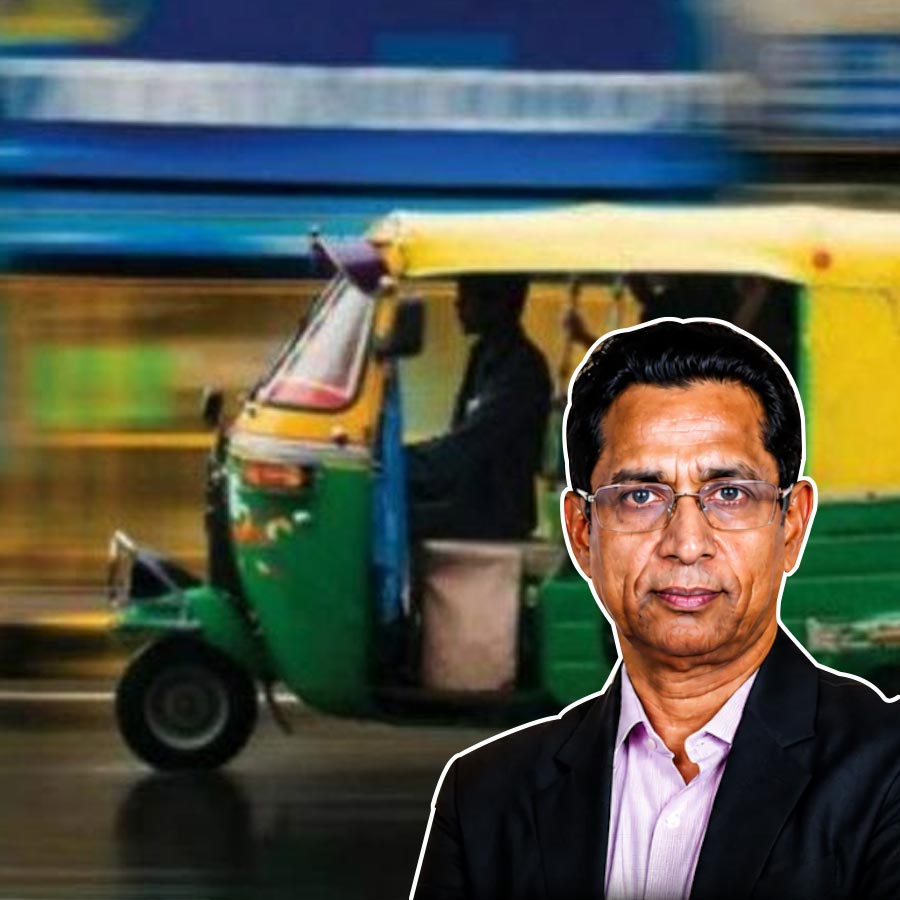 Meet 12th pass Autorickshaw driver who  Built a rs 800 Crore Business Empire