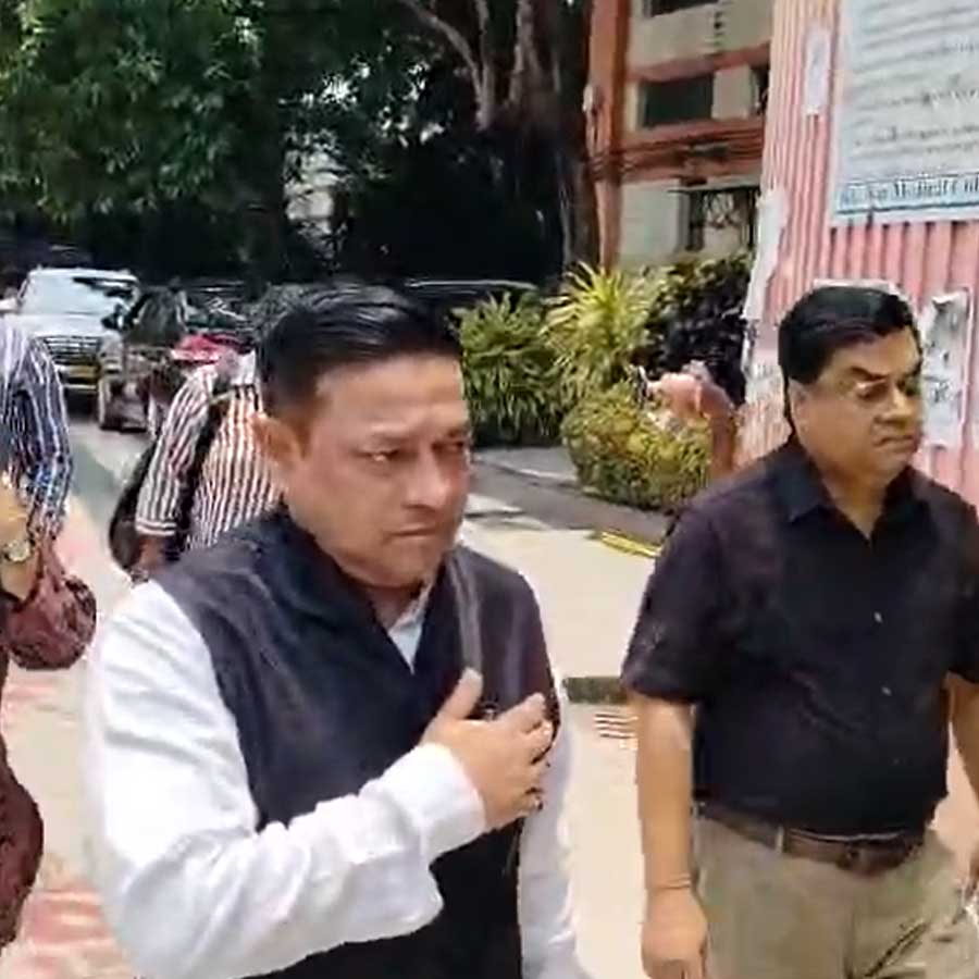 সোমবার আরজি কর হাসপাতালে সিবিআইয়ের তদন্তকারী দল।