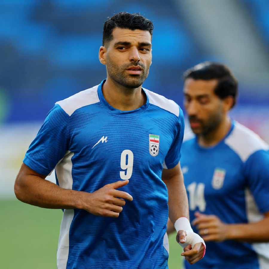 Iranian footballers faced US visa issues while traveling for the FIFA World Cup, what was the reason behind it