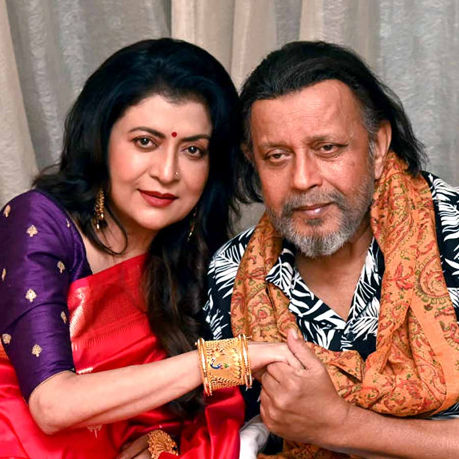 Actress  Debashree Roy Recalls Working With Mithun Chakraborty on His Birthday