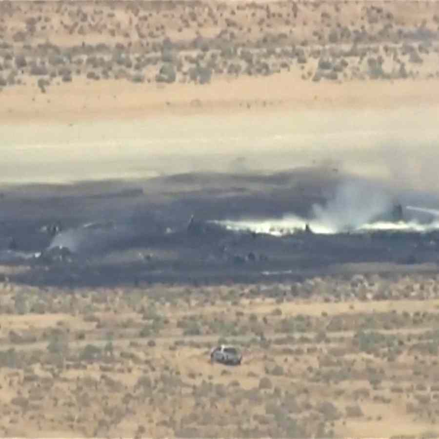 Several dies as a US BN 52 Bomber crash in California dgtl