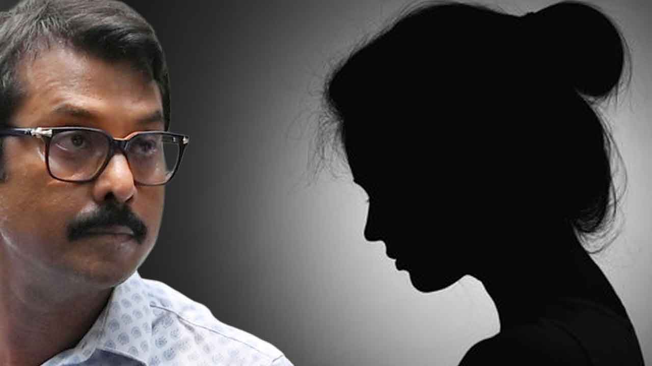 স্বরূপ বিশ্বাসের বিরুদ্ধে থানায় অভিযোগ জানালেন আরও এক মহিলা।