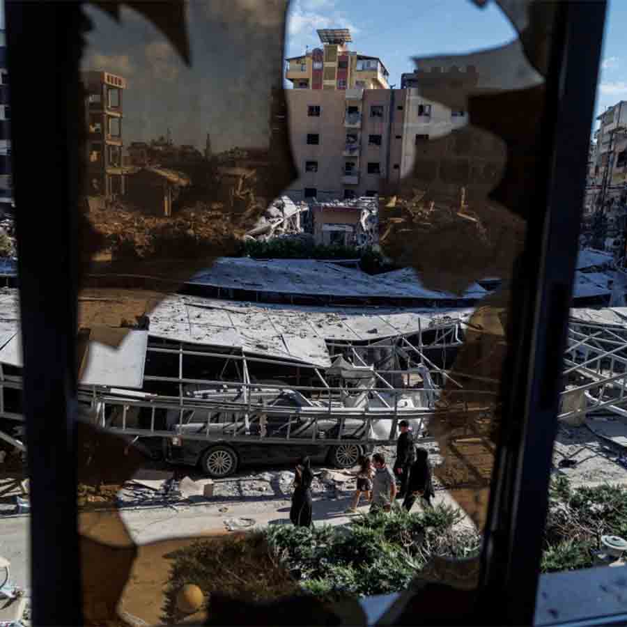 Israeli strikes kill four in southern Lebanon amid US-Iran peace deal