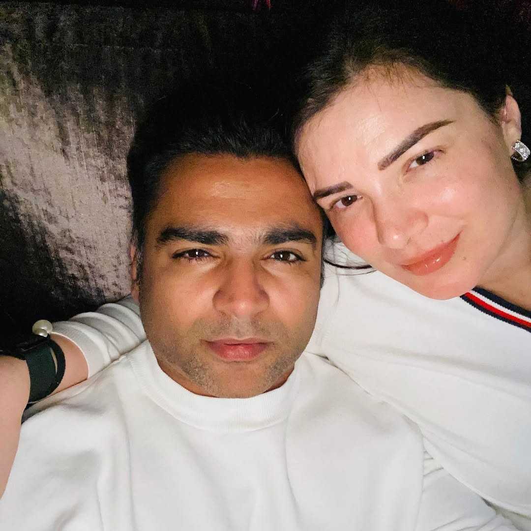 Urvashi Sharma with her husband Sachin Joshi