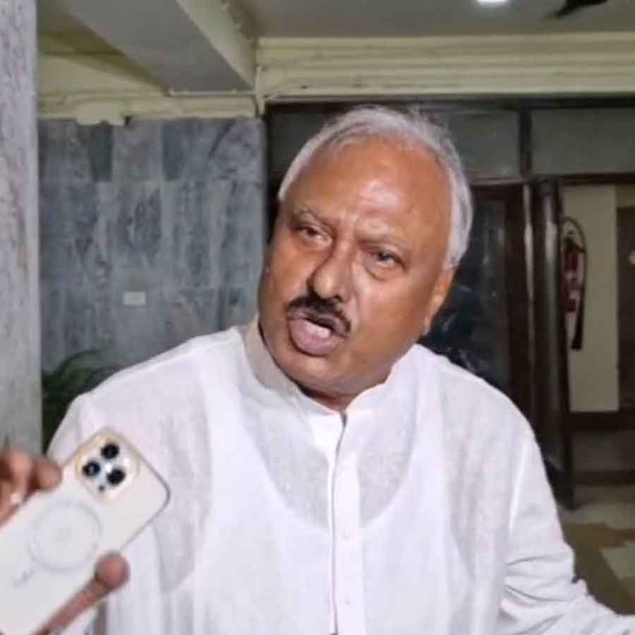 Ex MLA of Panihati Nirmal Ghosh appears before CBI in RG Kar incident related probe