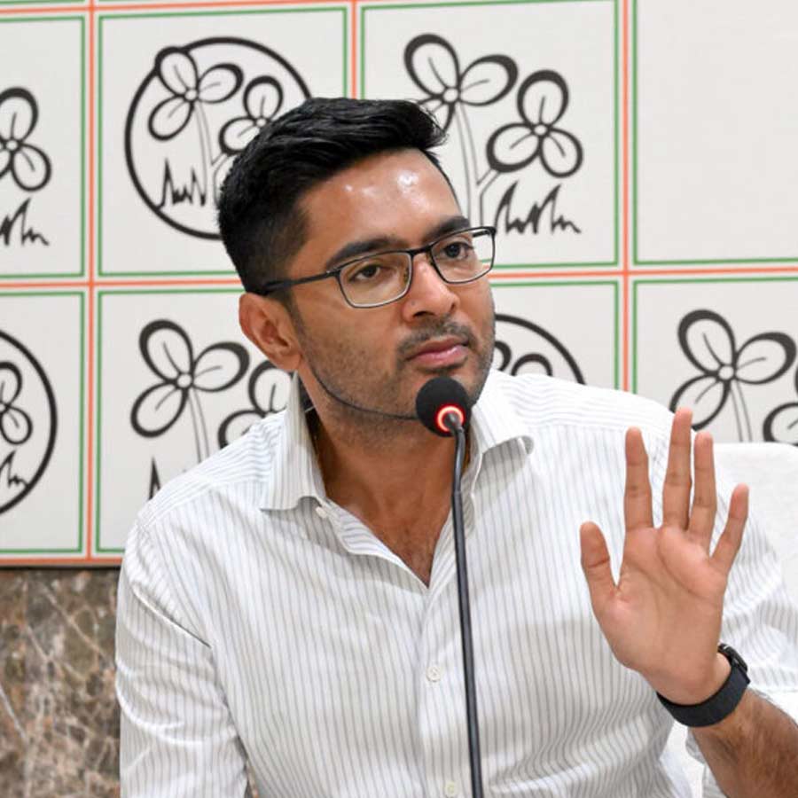TMC and Shiv Sena split occurs due to Abhishek Banerjee and Aaditya Thackeray, say political analysts 