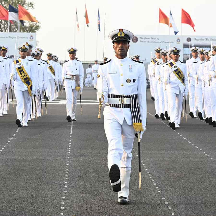 Pakistan Plans to Deploy Chinese-Made Hangor-Class Submarine in Bay of Bengal, Says Report