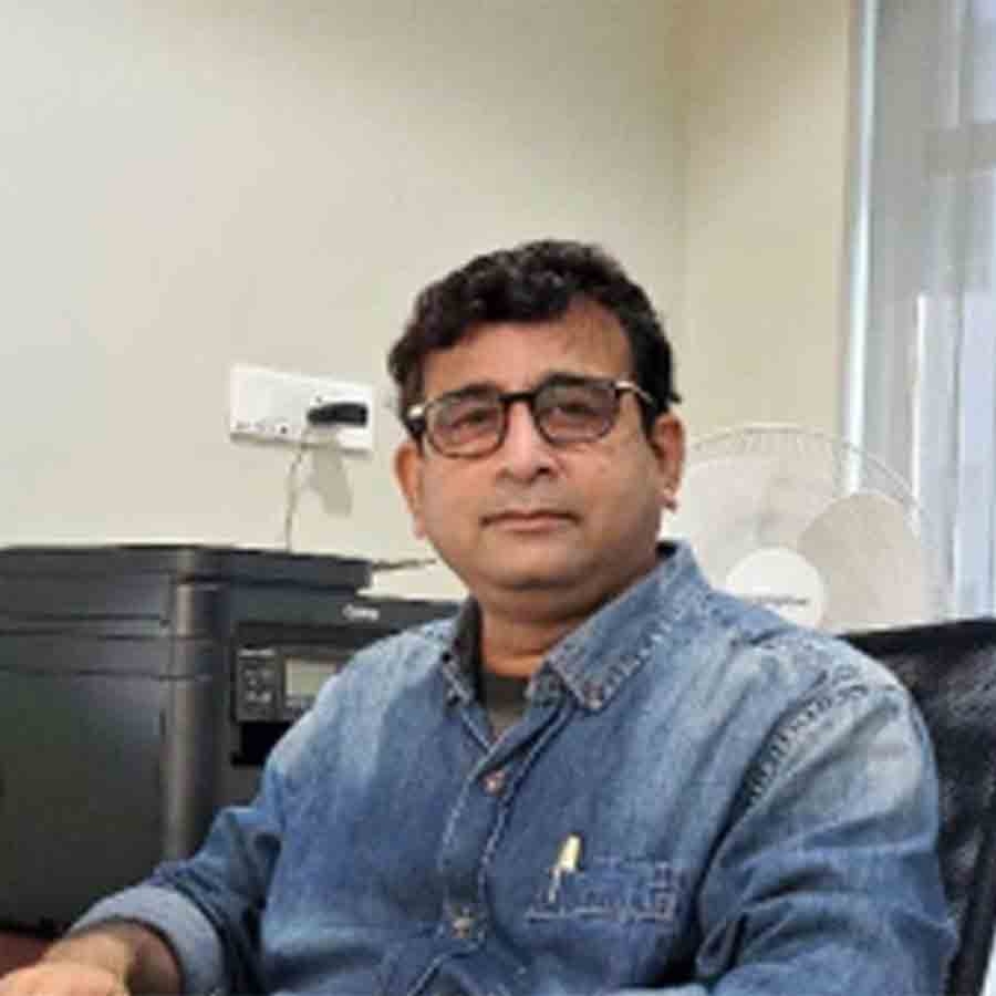 অনুপম বসু।