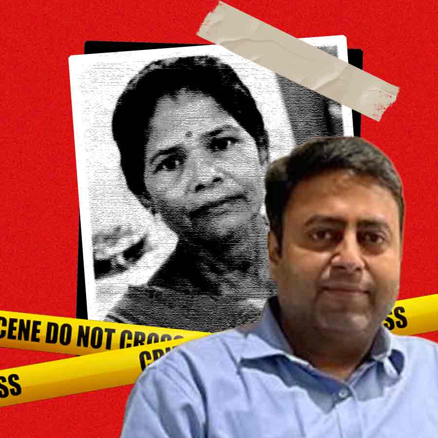 (বাঁ দিকে) পরিচারিকা মীনা হালদার। (ডান দিকে) অভিযুক্ত চিকিৎসক। গ্রাফিক: আনন্দবাজার ডট কম।