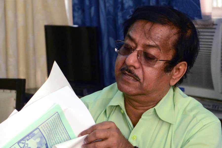 From ration scam to disproportionate assets, know rise and fall of Jyotipriya Mallick who quitted from all TMC posts