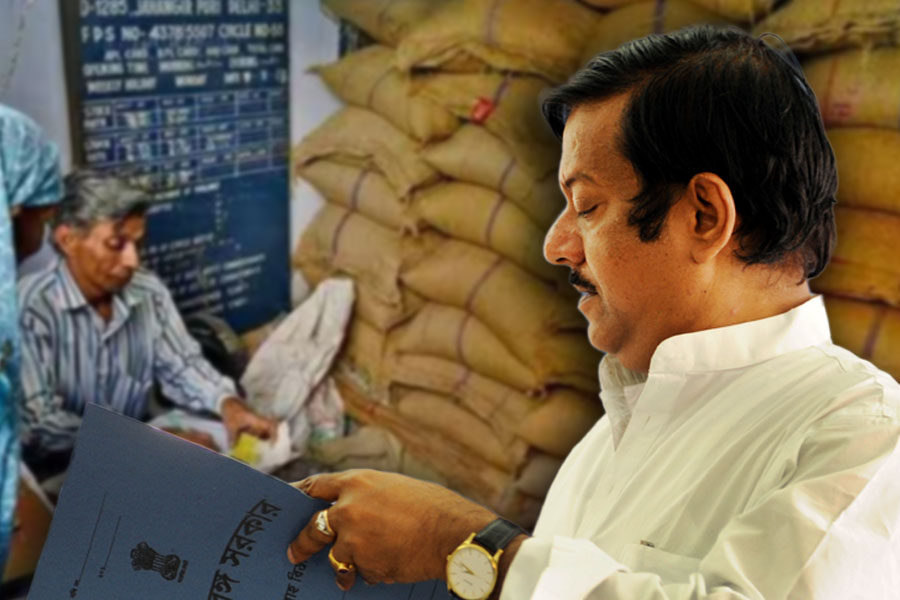 From ration scam to disproportionate assets, know rise and fall of Jyotipriya Mallick who quitted from all TMC posts