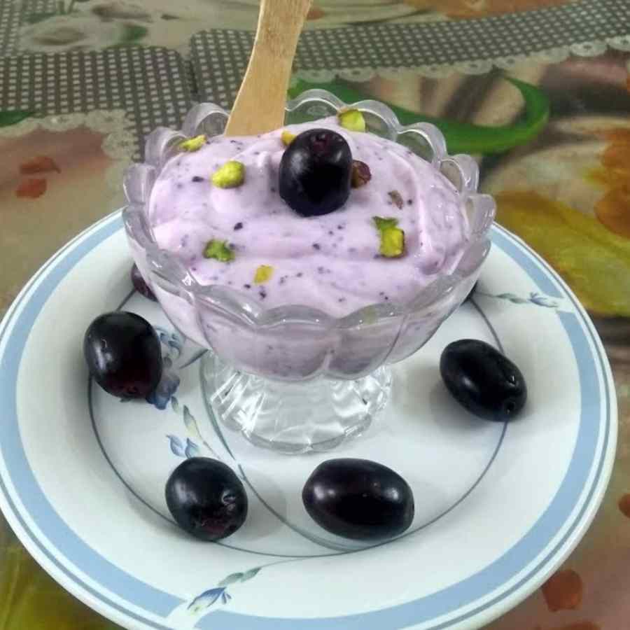 কালো জামের শ্রীখণ্ড
