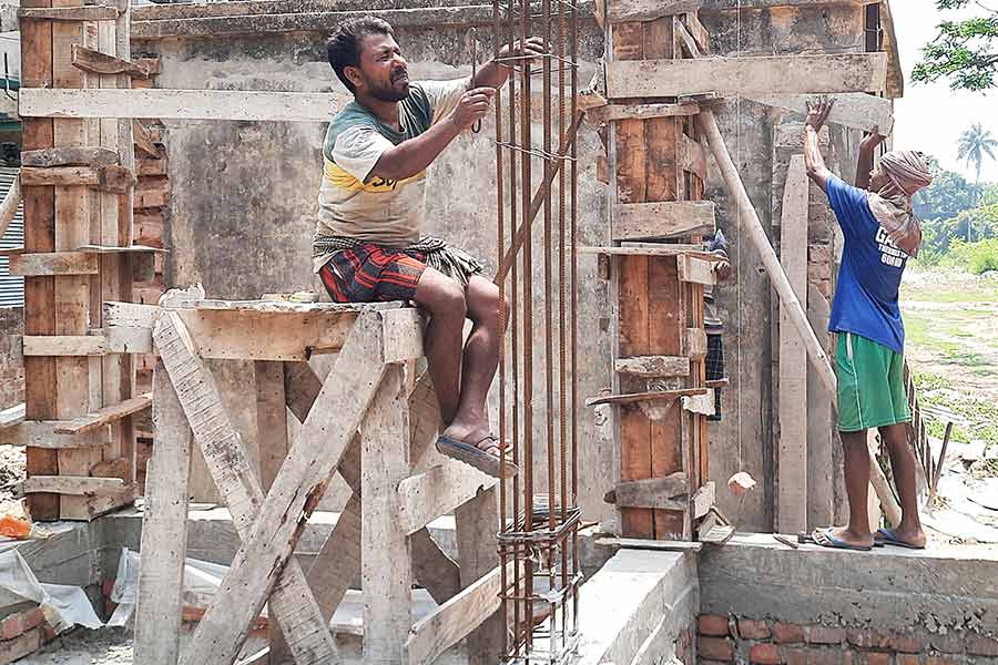 Does China have a caste system like India, what is Hukou in Beijing’s society