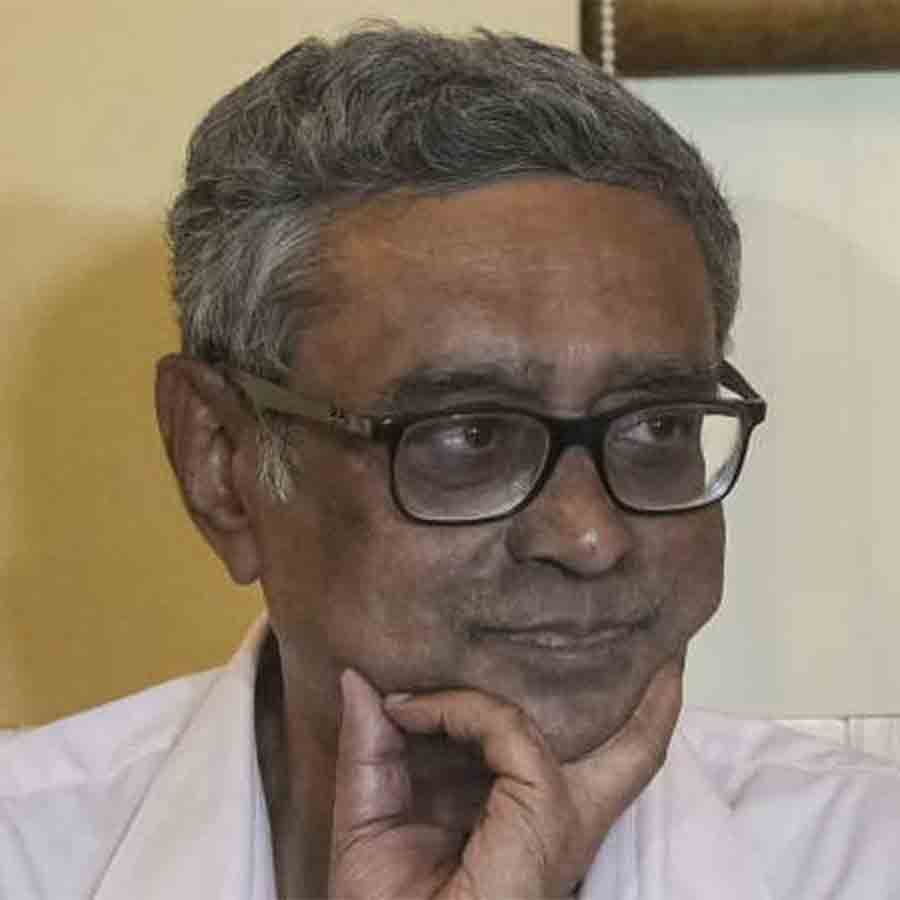 অর্থমন্ত্রী স্বপন দাশগুপ্ত।