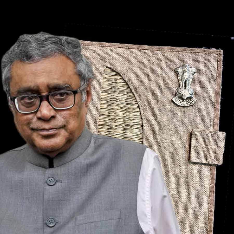 Suvendu Adhikari-Led BJP Government Presents First Full Budget, Swapan Dasgupta to Outline Economic Roadmap dgtl